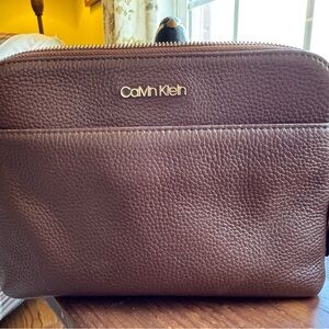 Calvin Klein women’s pebble crossbody
